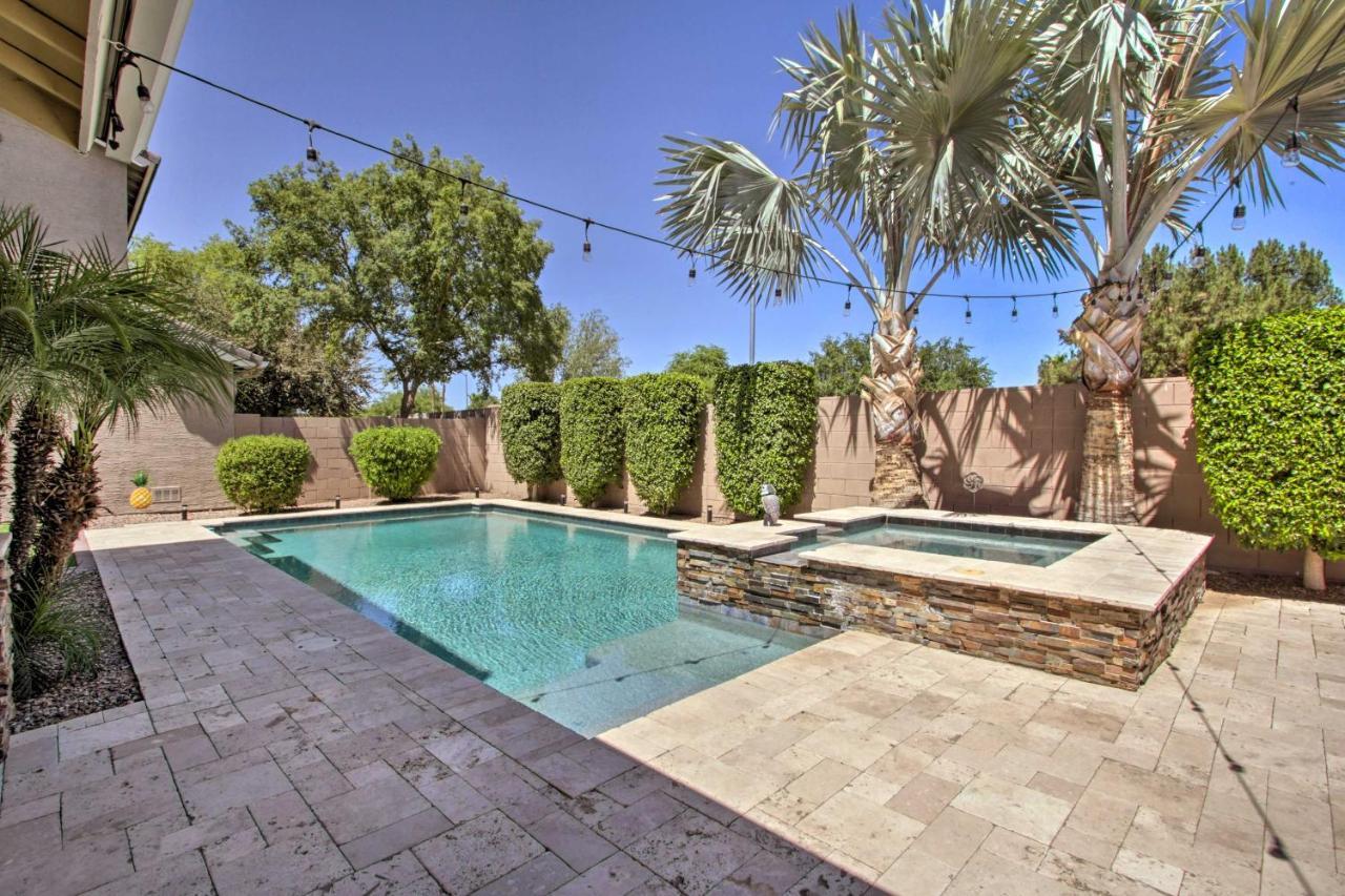 Spacious Arizona Retreat With Outdoor Pool! Surprise Εξωτερικό φωτογραφία